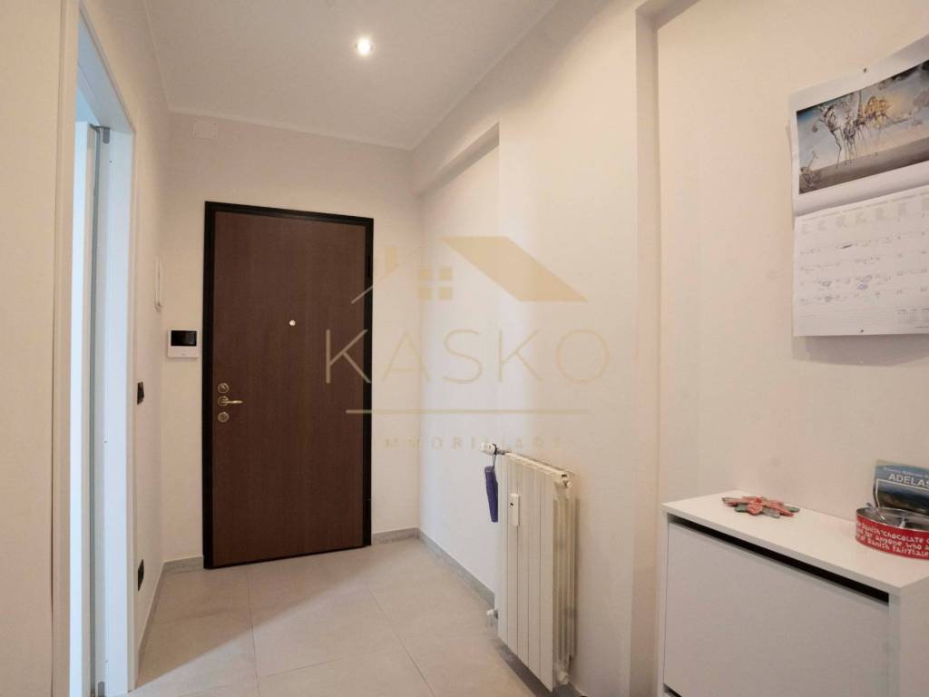 Appartamento a Savona in Piazza Aurelio Saffi, 4 - Foto 4