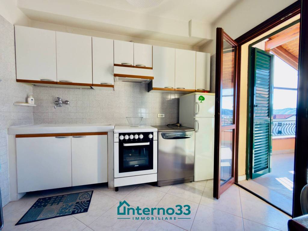 Attico / mansarda a Santo stefano di magra in Via Cerreti, 19 - Foto 4