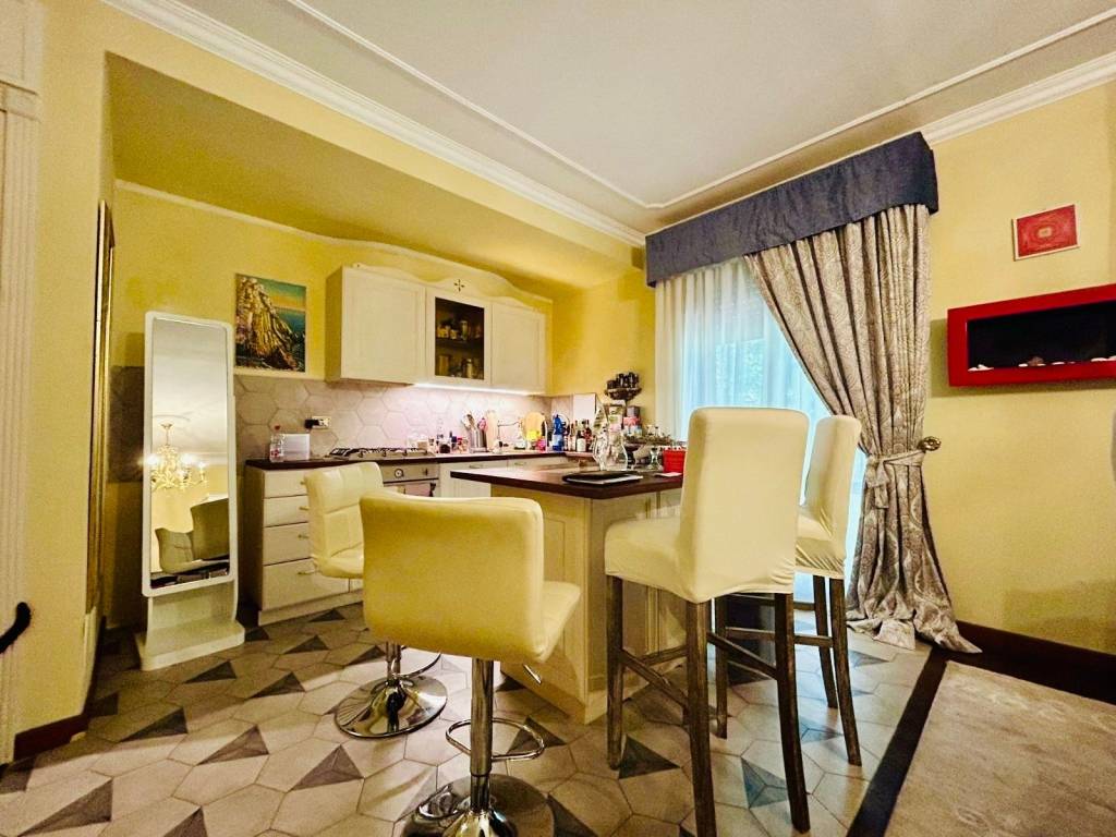 Appartamento a Sarzana in Via Paradiso, 2 - Foto 4