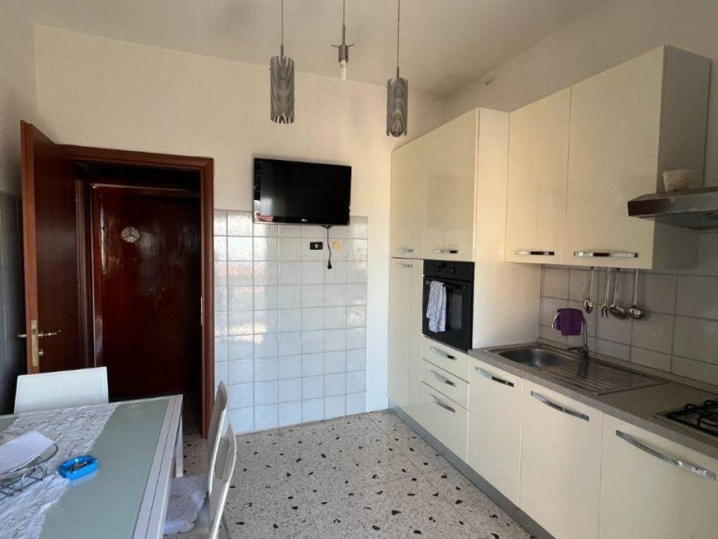 Appartamento a Tivoli in Via Francesco Bulgarini, 97 - Foto 2