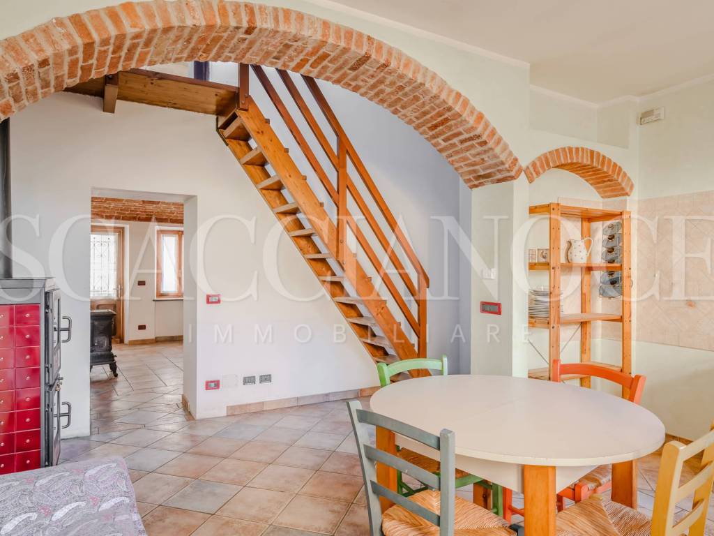 Villetta a schiera a Bioglio in Via Grand'Ufficiale Enrico Triverio - Foto 4