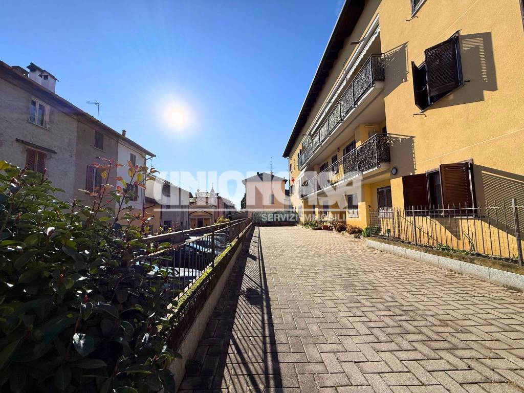 Appartamento a Cadorago in Via Risorgimento - Foto 2