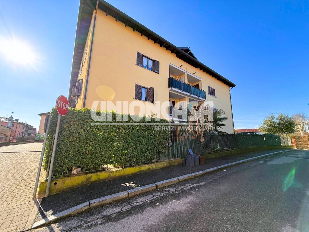 Appartamento a Cadorago in Via Risorgimento - Foto 3