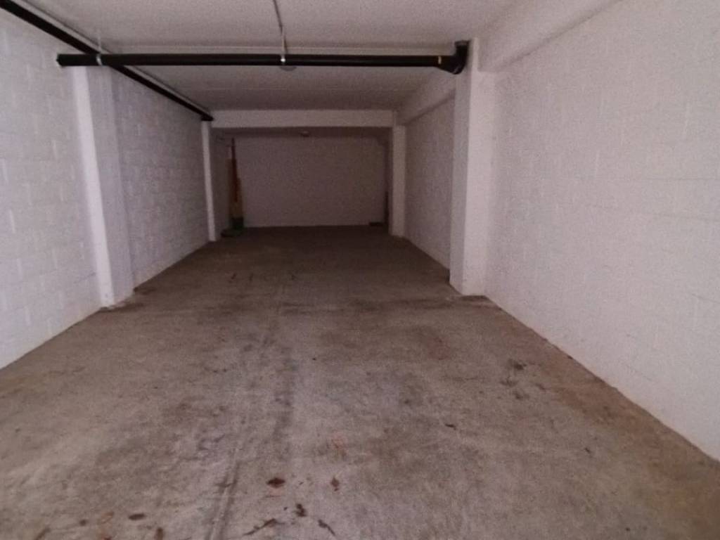 Box / garage a Frosinone in Via La Botte - Foto 4