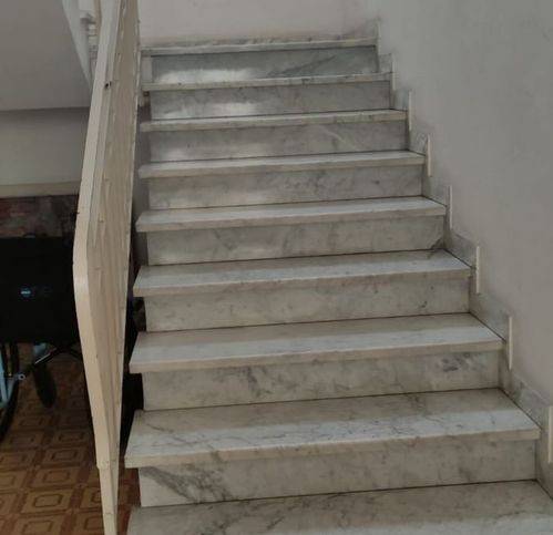 Appartamento a Acireale in Via Paolo Vasta - Foto 2