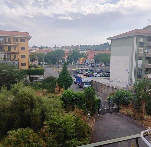 Appartamento a Acireale in Via Degli Ulivi - Foto 3