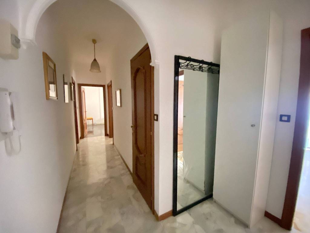 Appartamento a Genova in Via Geminiano - Foto 2