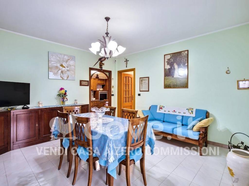 Appartamento a None in via Pietro Sola, 7 - Foto 2
