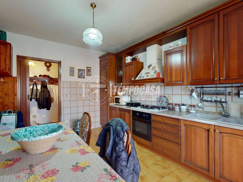 Appartamento a Santa vittoria d'alba in Via Serafina 4 - Foto 5