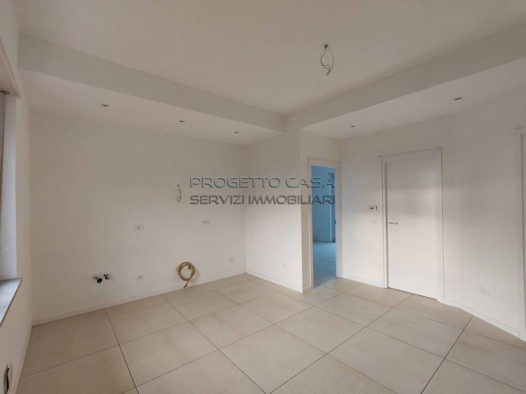 Appartamento a Bra in Strada Gariglio - Foto 3