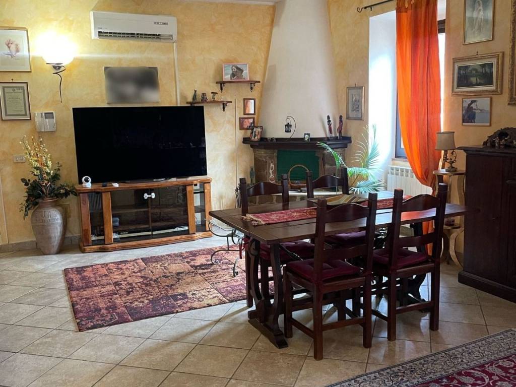 Appartamento a Valmontone in Via Genazzano - Foto 4