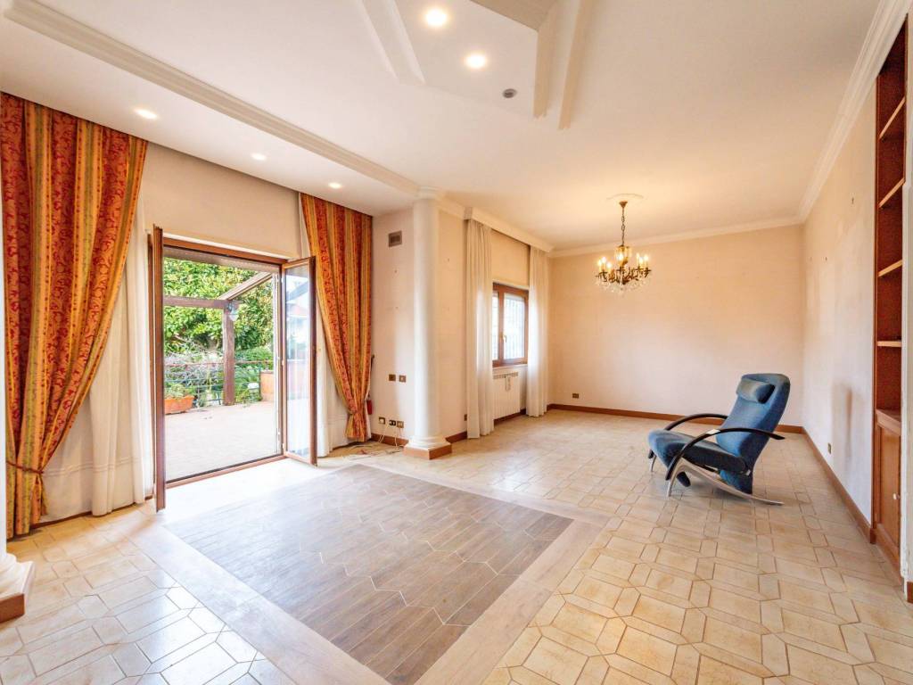 Villa a Grottaferrata in Via Carlo Galassi Paluzzi - Foto 2
