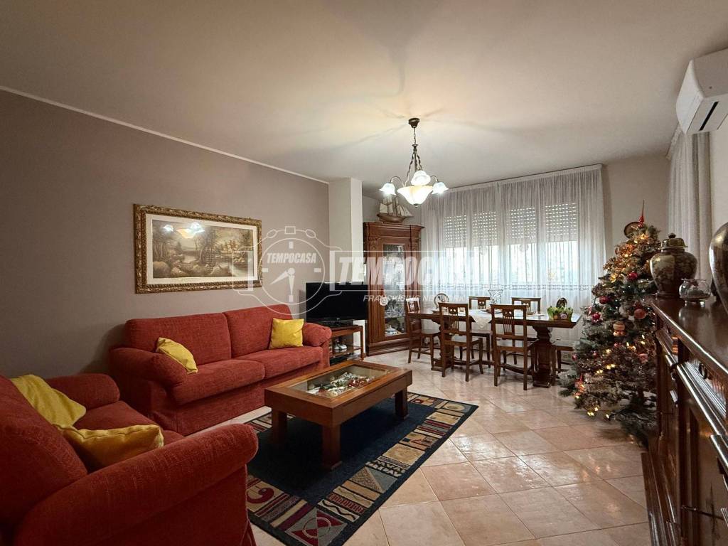 Appartamento a Busto garolfo in Via arconate 62/A - Foto 4