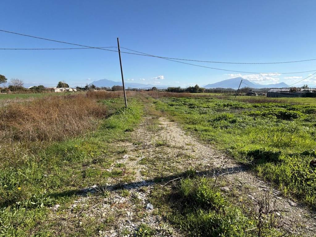 Terreno a Eboli in Via Gino Birindelli - Foto 4