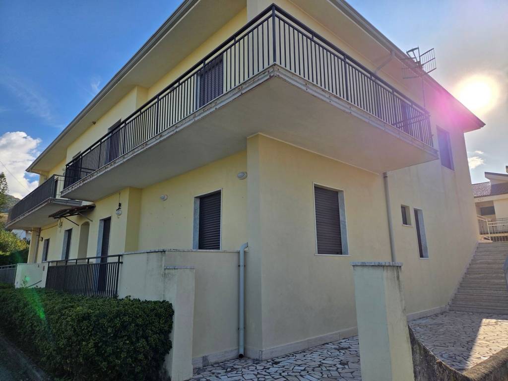 Appartamento a Belvedere marittimo in Via Serluca, 22 - Foto 2