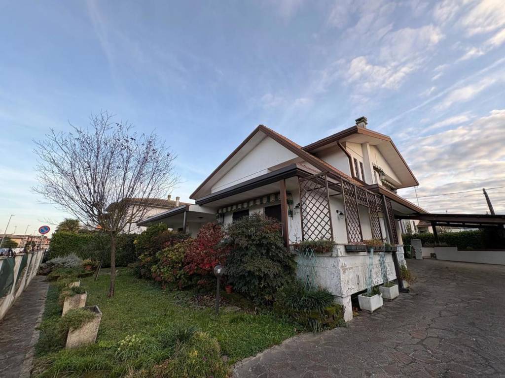 Villa a Adria in ADRIA Via Chieppara, 0 - Foto 2