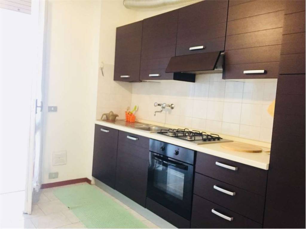 Appartamento a Borgomanero in via cellini, 3 - Foto 3