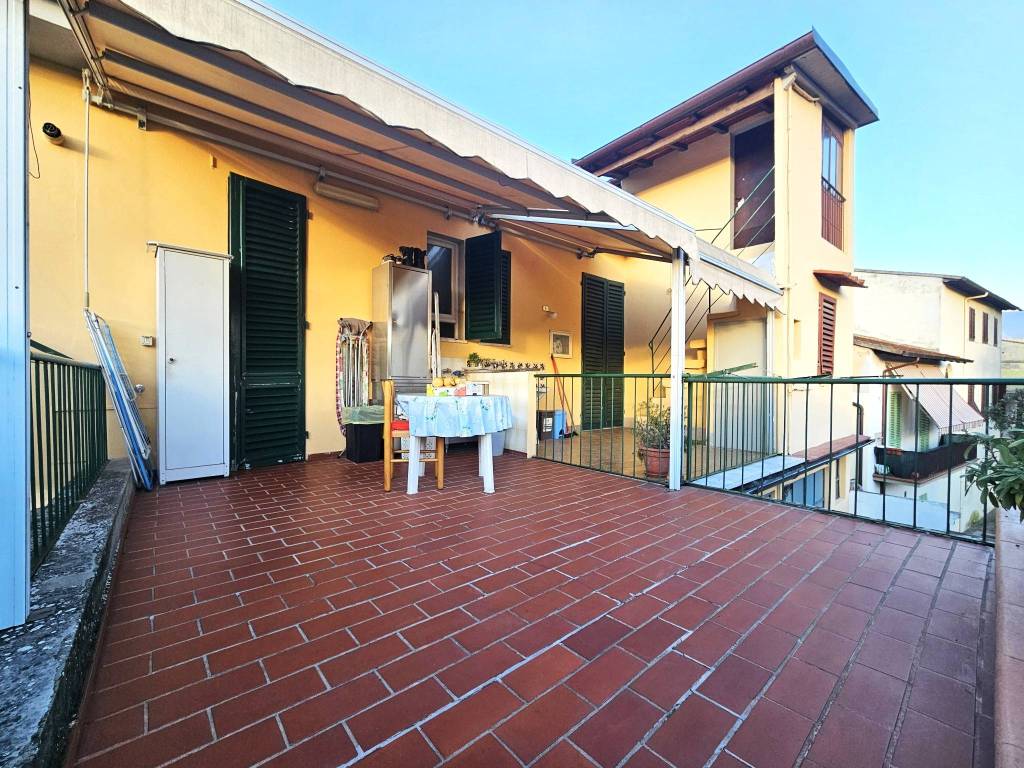 Appartamento a Castelfranco piandisco in Via Vittorio Emanuele - Foto 2
