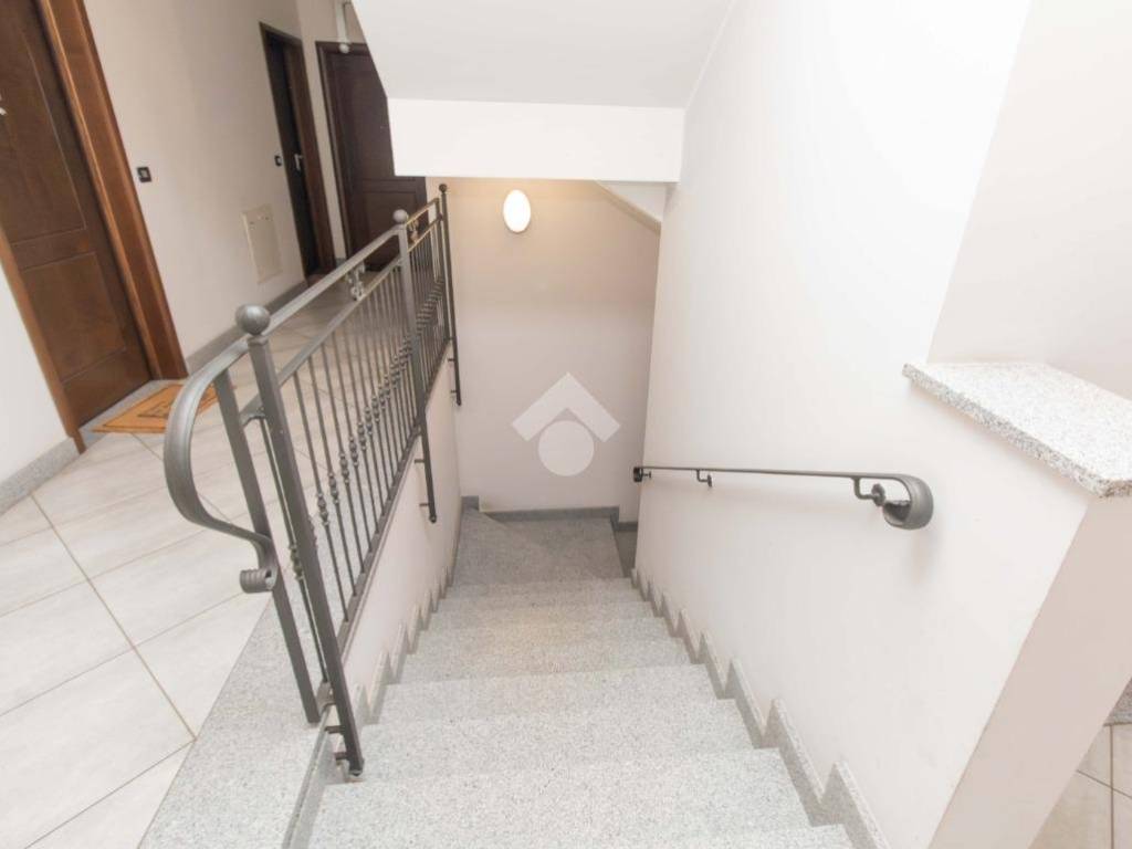 Appartamento a Leinì in Via del Santuario, 64 - Foto 3
