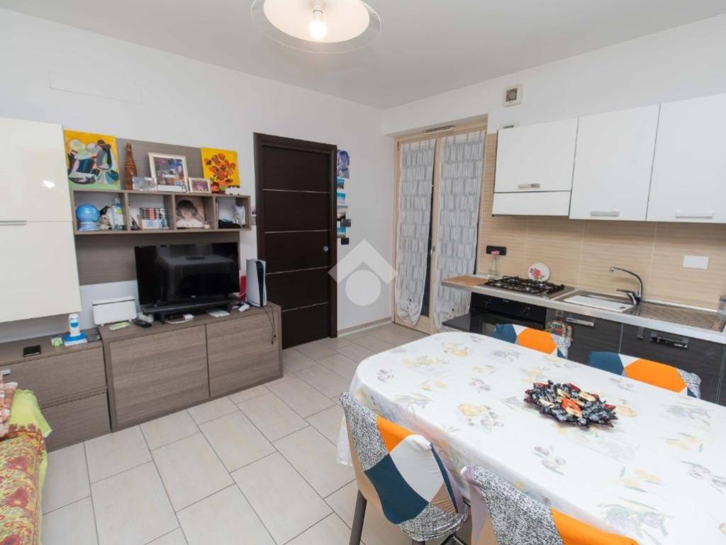 Appartamento a Leinì in Via del Santuario, 64 - Foto 5