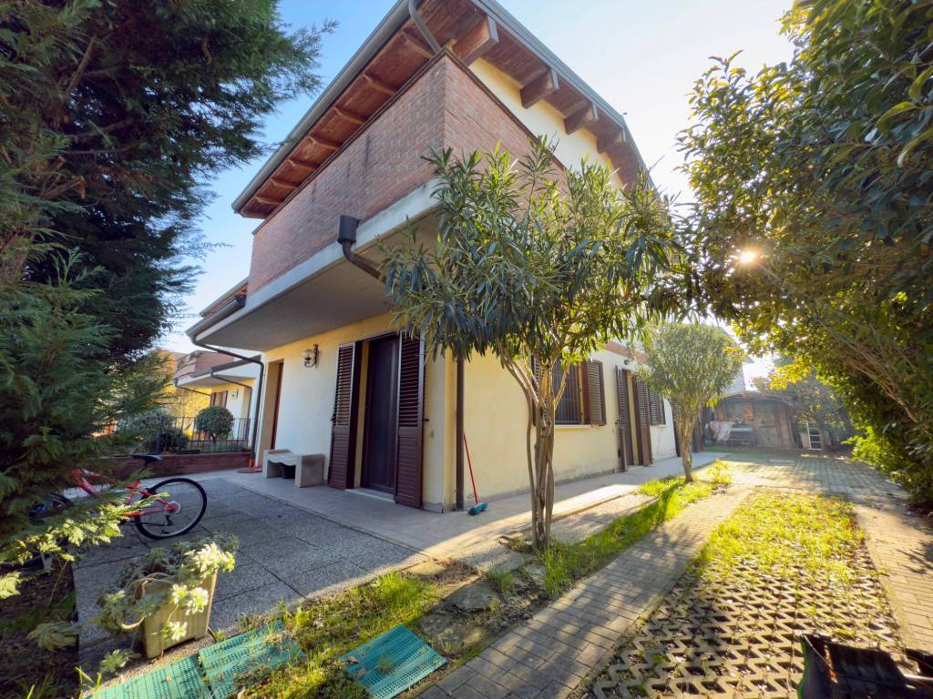 Villa a Molinella in Via Luigi Galvani, 13 - Foto 3