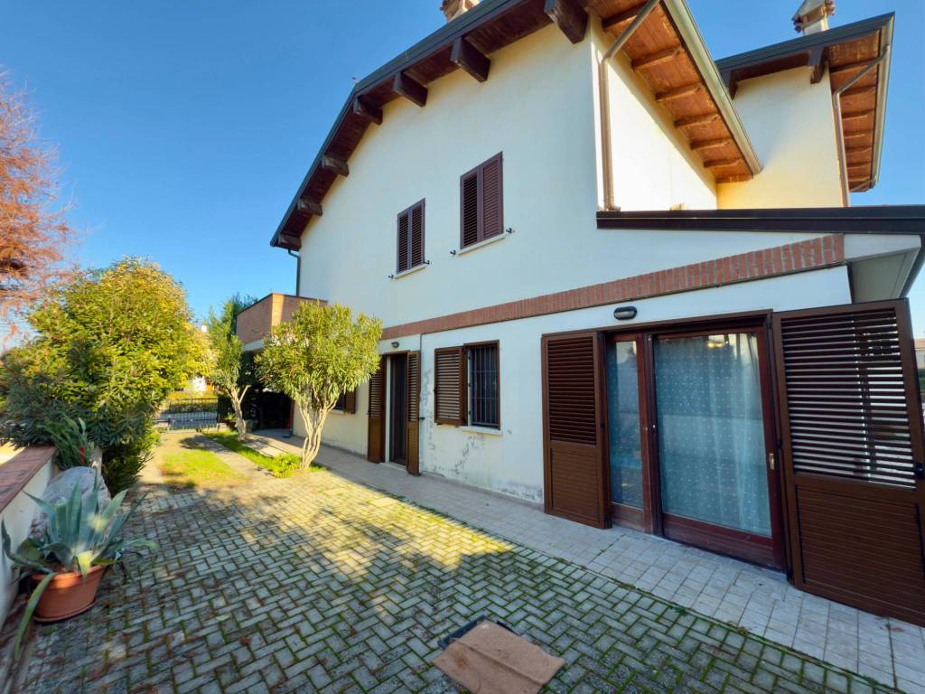 Villa a Molinella in Via Luigi Galvani, 13 - Foto 5