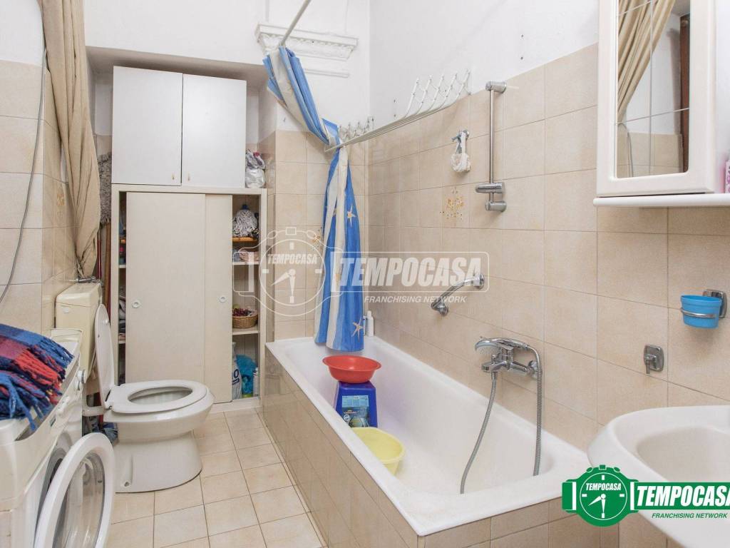 Appartamento a Oleggio in Via Gvglielmo Marconi 9 - Foto 5