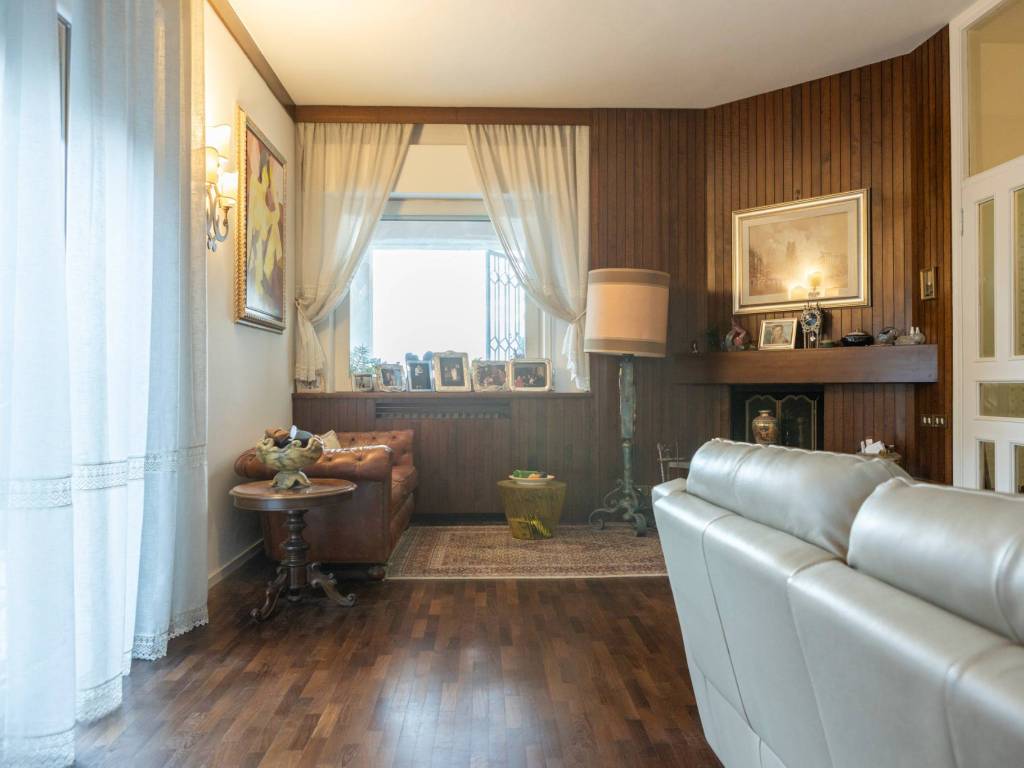 Villa a Civitanova marche in Viale Villa Eugenia, 26 - Foto 4