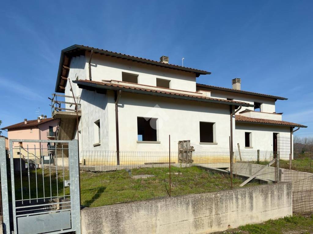 Casa indipendente a Città di castello in Via Gioacchino Rossini, 19 - Foto 2