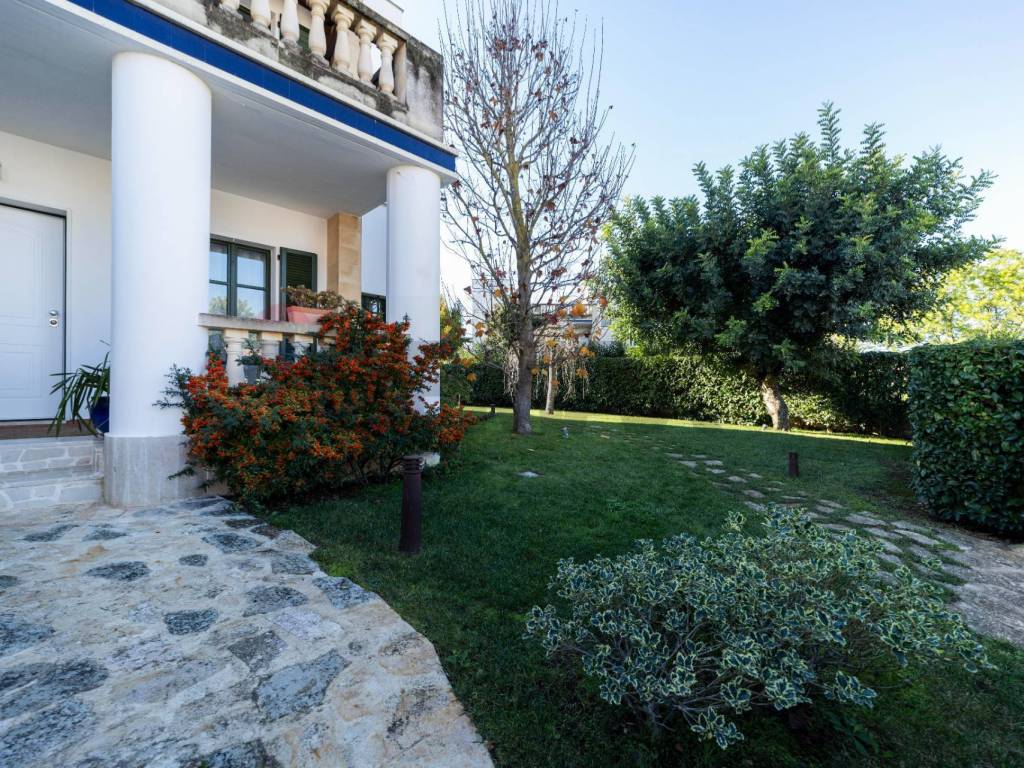 Villa a Casamassima in Via Amedeo, 24 - Foto 2
