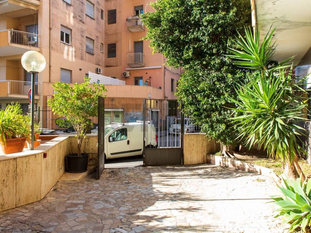 Appartamento a Catania in Via Centuripe - Foto 3