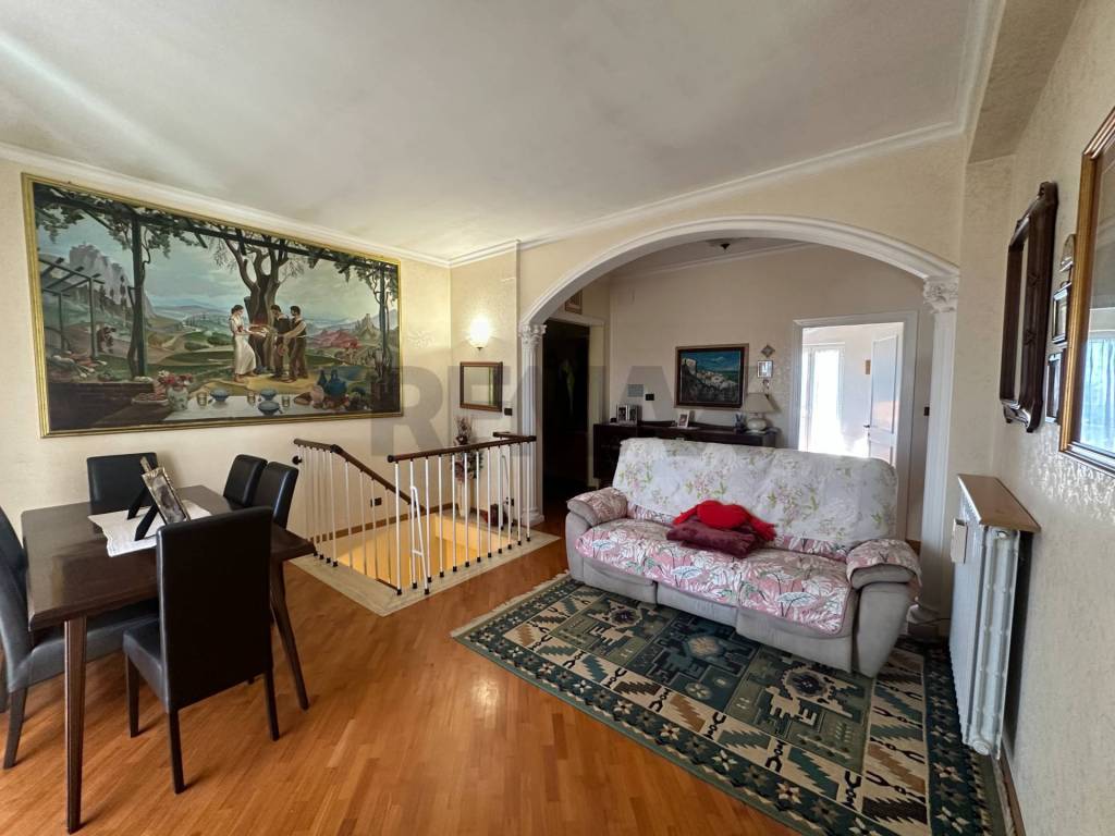 Villa a Aprilia in Via Gran Paradiso, 1 - Foto 4