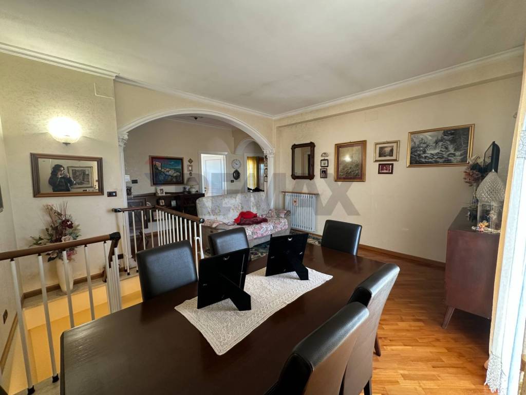 Villa a Aprilia in Via Gran Paradiso, 1 - Foto 5