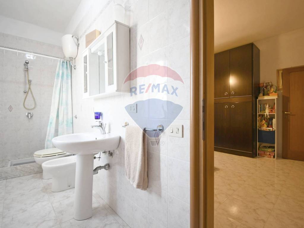 Appartamento a Cagliari in Via Giovanni Antonio Canal, 2 - Foto 5