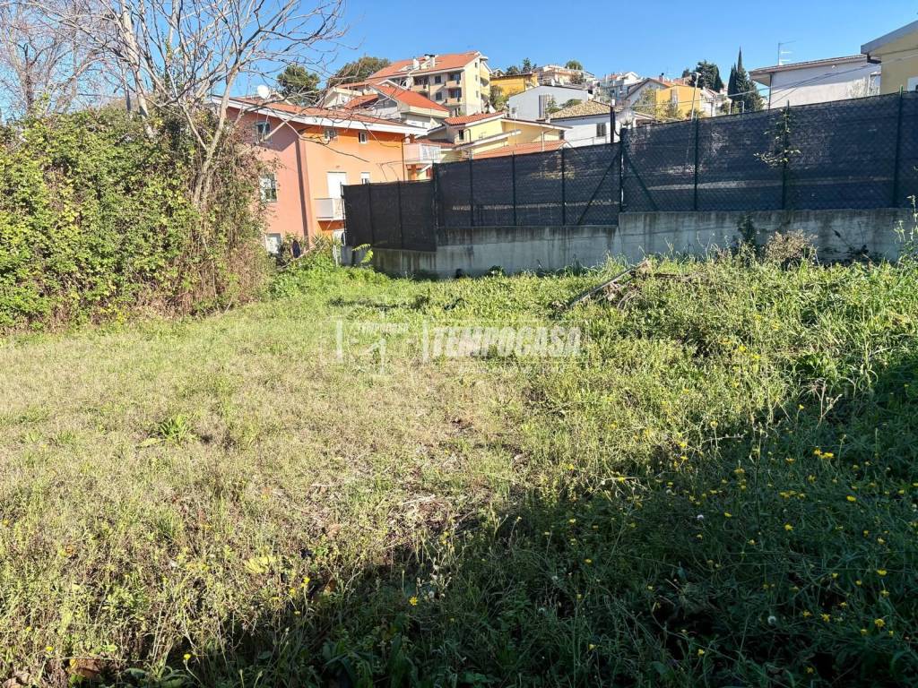 Rustico / casale a Pescara in Strada Vicinale Villa Cervone - Foto 2