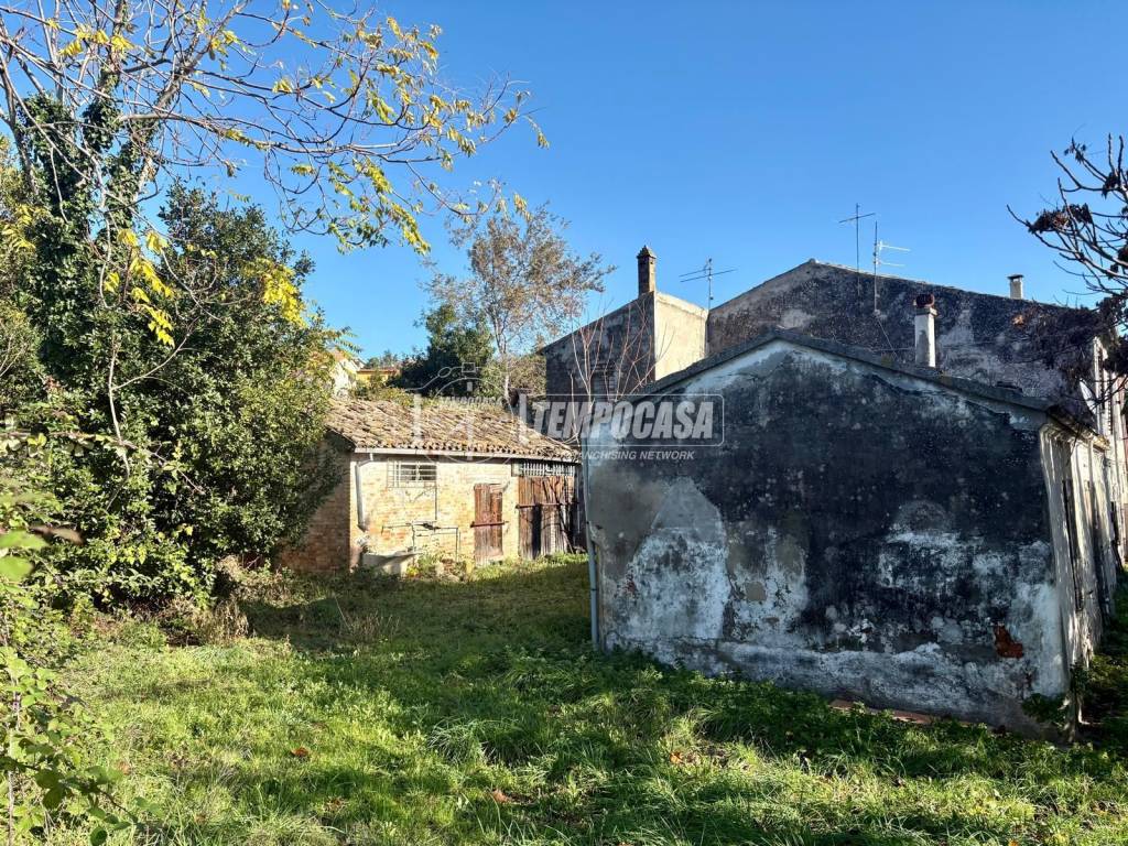 Rustico / casale a Pescara in Strada Vicinale Villa Cervone - Foto 5