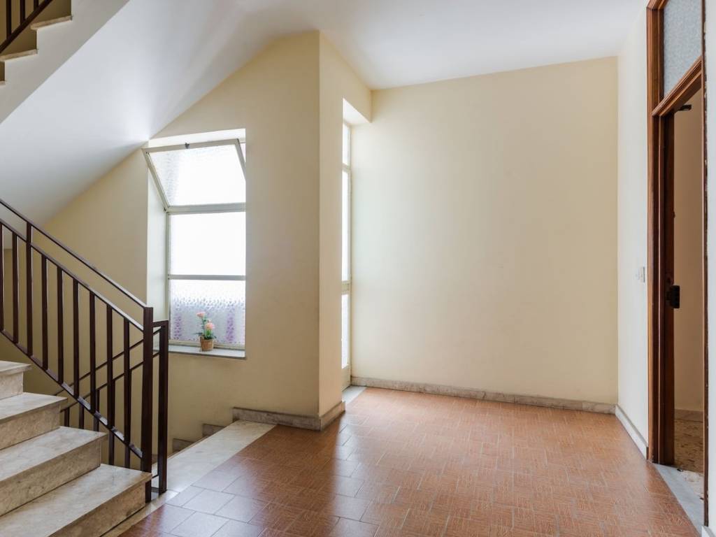 Appartamento a Aci catena in Via Indipendenza, 17 - Foto 4
