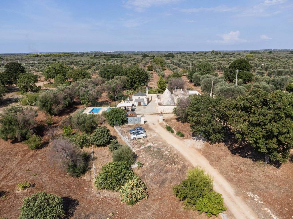 Rustico / casale a Ceglie messapica in SS581 - Foto 4