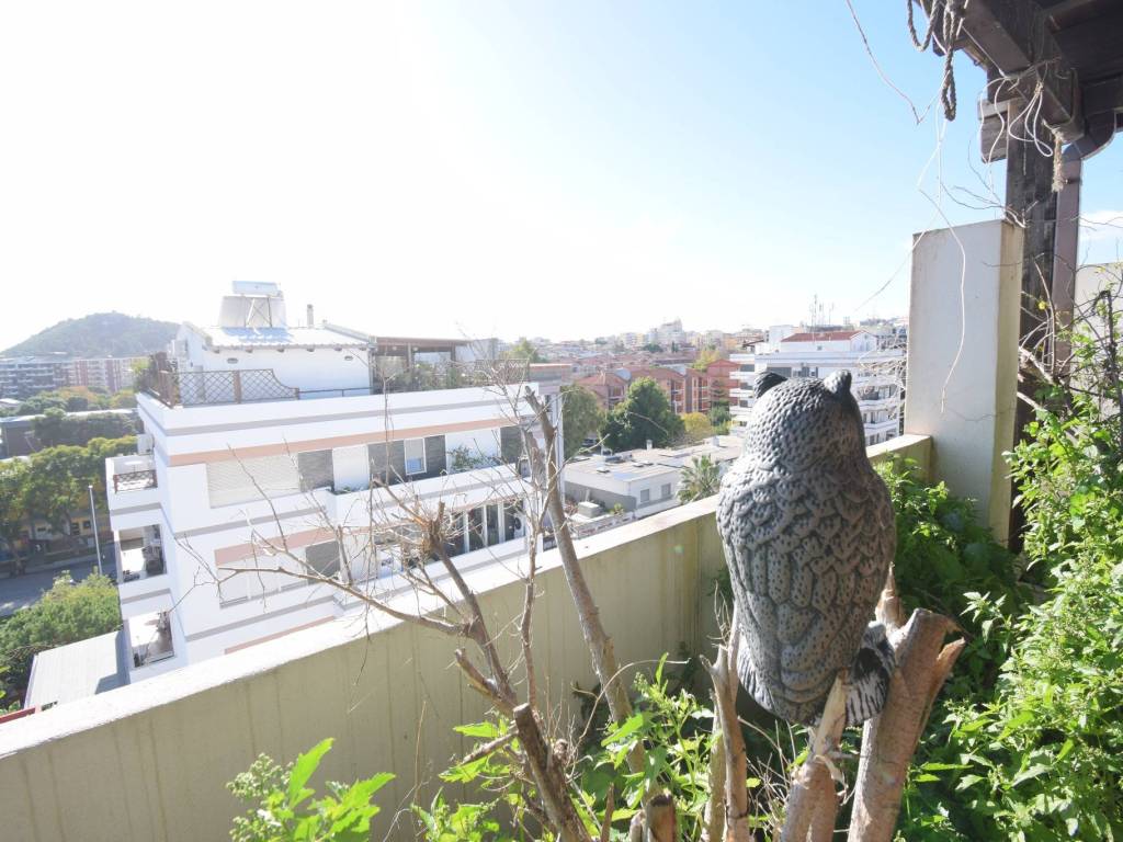 Attico / mansarda a Cagliari in Via Zagabria - Foto 5