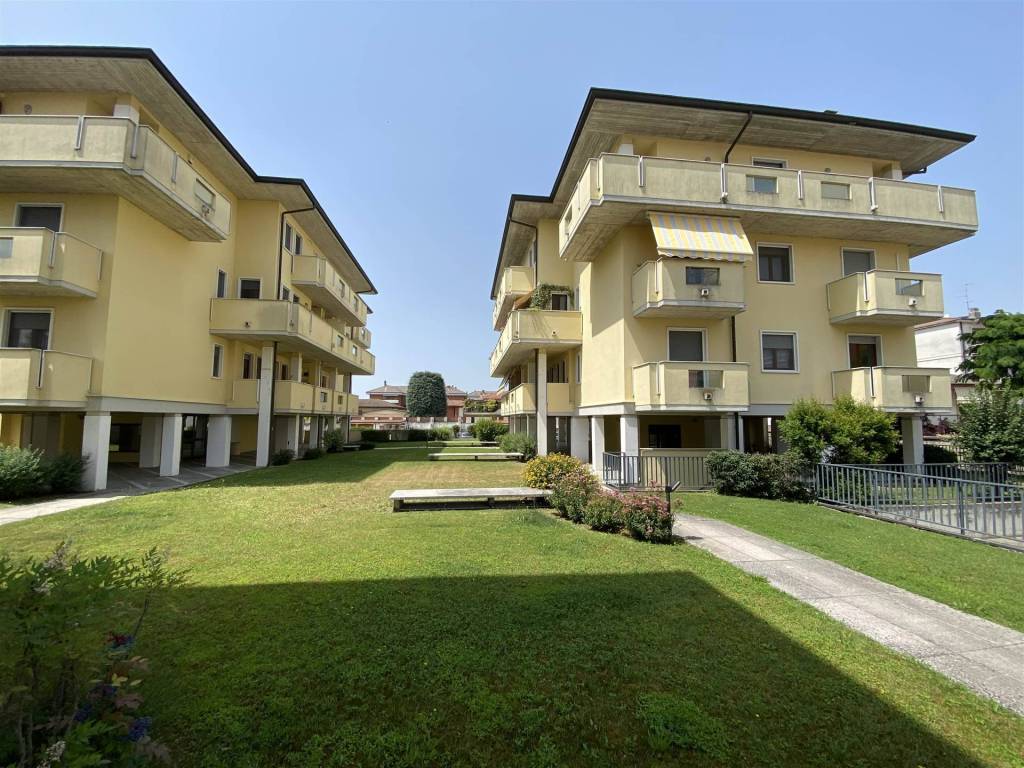 Appartamento a Sant'angelo lodigiano in Via Puccini - Foto 2