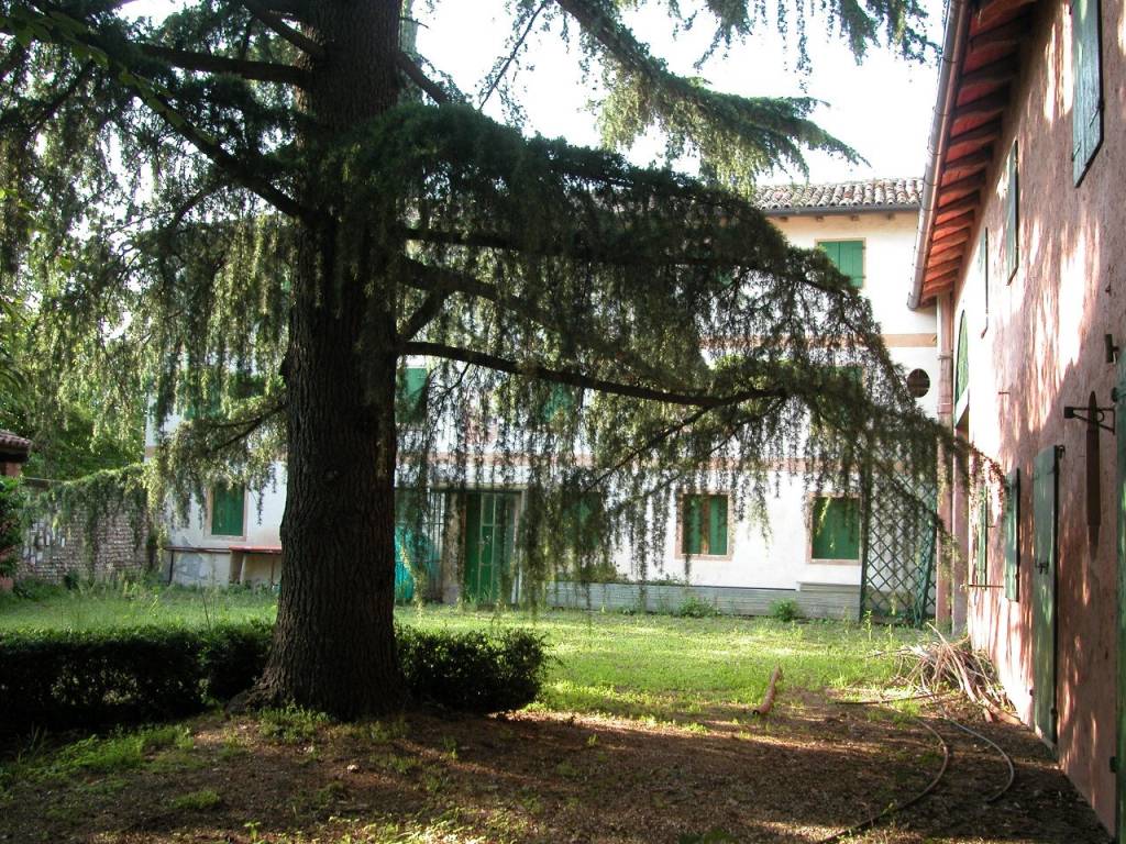 Villa a Montebelluna in Corso Giuseppe Mazzini - Foto 4