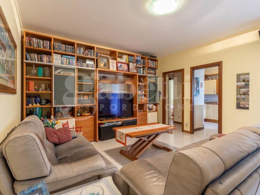Appartamento a Cordenons in Via Stradelle, 234 - Foto 3