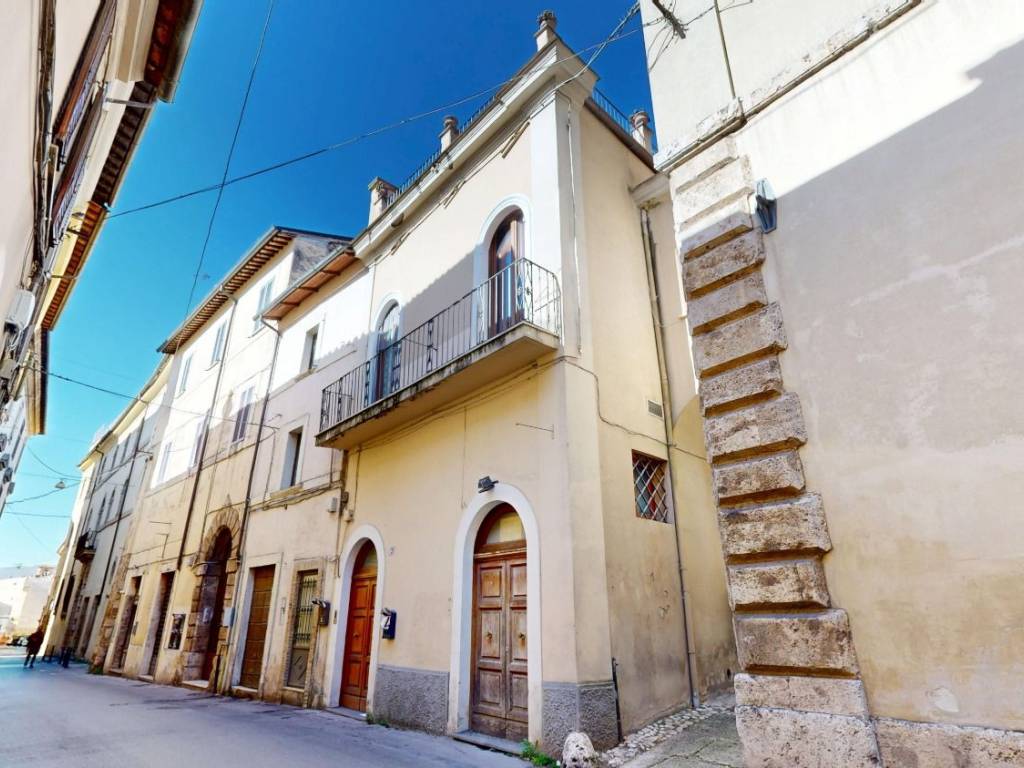 Appartamento a Rieti in Via Giuseppe Garibaldi, 71 - Foto 3