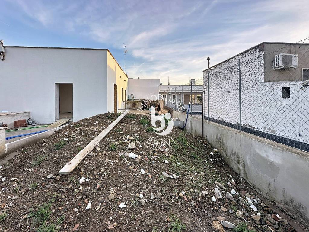 Villa a Civitavecchia in Via Terme di Traiano - Foto 3
