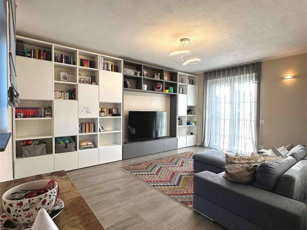 Villa a Oleggio - Foto 3