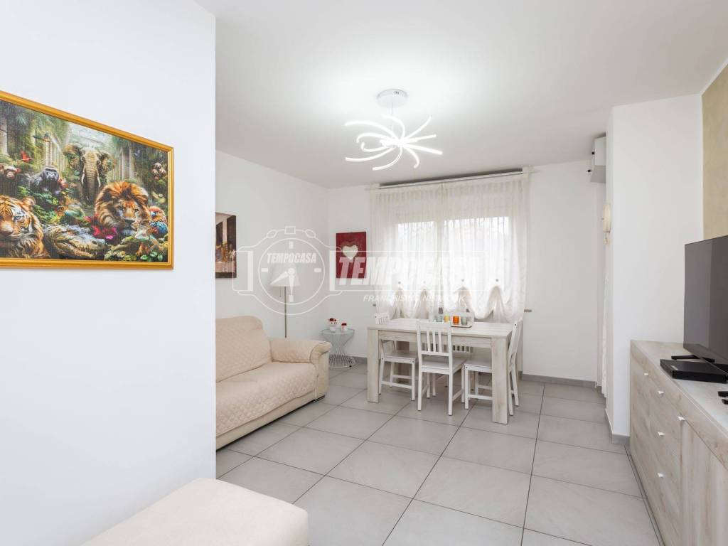 Appartamento a Chieri in Viale cappuccini - Foto 2