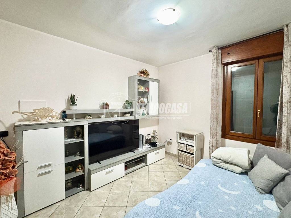 Villa a Mirandola in Via Bastiglia 41 - Foto 4