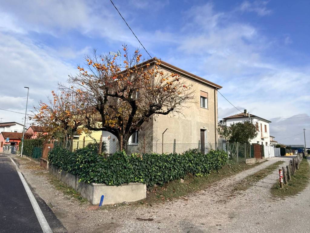 Villa a Rovigo - Foto 2