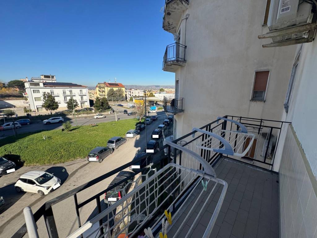 Appartamento a Benevento in Via Maria Pacifico - Foto 3