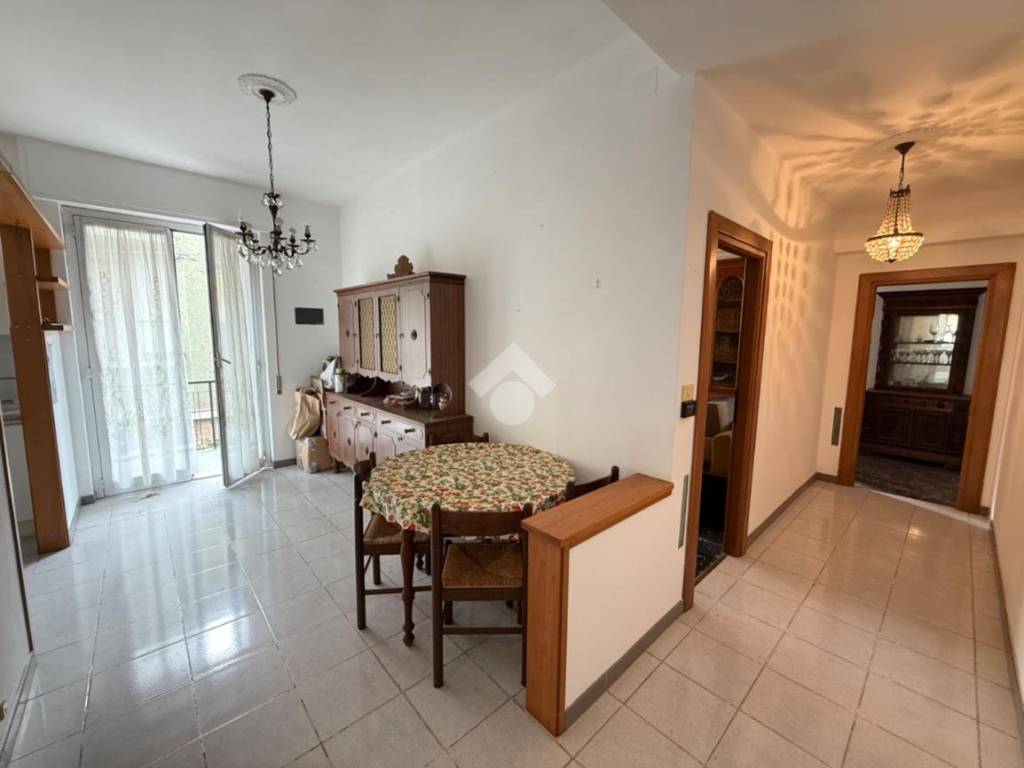 Appartamento a Albissola marina in Viale faraggiana, 75 - Foto 4